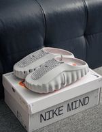 Nike Mind 001 pregame mules in White mules. BNWT - Nike UK 10