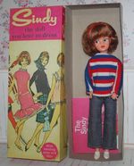 Auburn Sindy Weekender Doll. Pedigree 1960s. Original outfit.Repro box + leaflet