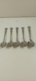 5 X Vintage Viners Stainless Steel Shape Spoons  1970s/80s 