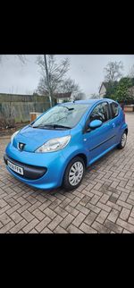PEUGEOT 107 URBAN