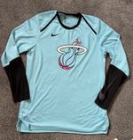 Nike Miami Heat Longsleeve Top, Medium. Great Used Condition.
