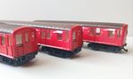 00 gauge RTR London Transport CO/CP Stock three car set