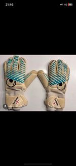 Tom Heaton Signed Match Worn Goalkeeper Gloves Smu