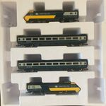 Hornby TT:120 4 Car Class 43 HST Inter-City 125 Split From Set TT1004M