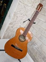 Latina 2P, PARACHO CLASSICAL  GUITAR FROM MEXICO inc Hard case
