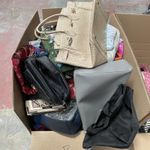 Bag Bundle 30 Items Womens Wholesale Handbag Clutch Bumbag Grade A B