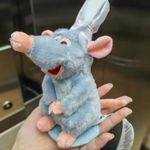 NEW Disney Parks Chef Remy Magnetic Shoulder Pal Plush Doll Ratatouille 15cm
