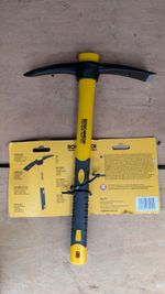 Roughneck Fibreglass Handled Micro Pick / Mattock 400g (0.88 lb) ROU64011 64-011