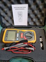 Standard ST-5500 Digital Insulation Tester 1000V Cat III with Case