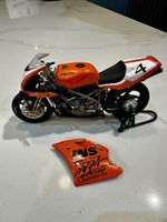 RARE Signed Neil Hodgson Minichamps 1:12 Ducati 996 2000 PLS READ