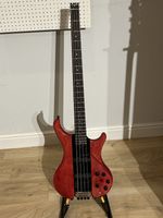Hohner super headless bass