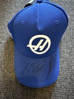 MICK SCHUMACHER & KEVIN MAGNUSSEN HAND SIGNED BASEBALL CAP HAAS F1 PROOF