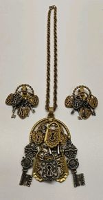 ART Arthur Pepper VINTAGE SIGNED  SKELETON KEY LOCK NECKLACE & CLIP-ON EARRINGS 