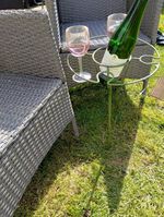 Metal Wine Bottle & 4 Glass Holder Ground Stake Wedding Garden Beach