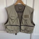 Simms Mesh Fishing Gilet Vest Beige L Pockets Buckle Closure Sleeveless