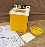 RARE Sindy Yellow Washing Machine #44483 1980 Sindy Eastham MAKES NOISE see desc