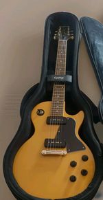 Epiphone Les Paul Special Electric Guitar  TV Yellow excellent condition + case