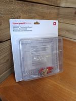 NEW - Honeywell Home Thermostat Guard, 9.06 x 5.06 x 2.62 inches - Office HMO