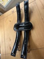 Wow Girth Black 22-inch Good Condition