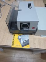 Leitz Wetzlar Pradovit Projector With Instructions