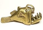 QUIRKY MINIATURE BRONZE ANGLER FISH SEA FIGURINE ORNAMENT DECOR GIFT PRESENT