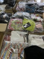 ‼️New sale on now mix boxes 100items for £160 job lot wholesale branded clothing