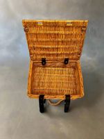 Wicker Basket with Handle, Lid & Straps 26x19x10cm