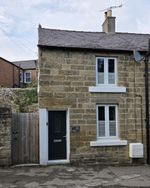 HOLIDAY COTTAGE HOME TO RENT IN MATLOCK perfect location.