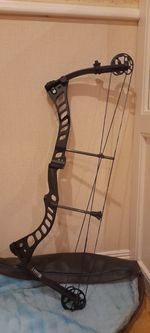 Persuit Compound Bow 50lb Short Axle