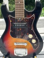 Vintage 1960s MIJ Single Pickup Electric Guitar - Sunburst - Working Truss Rod -