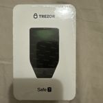 Trezor Safe 7 Crypto Hardware Wallet Bluetooth, Touchscreen, Quantum-Ready