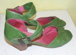 Vintage 1970s Red or Dead shoes green leather open toe buckle strap size 6 UK