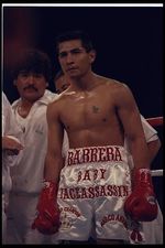 Marco Antonio Barrera stands in his corner and waits for the bell - Old Photo