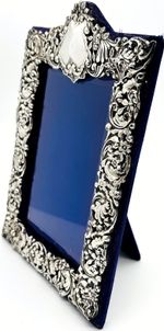 Antique Silver Easel Backed Photo Frame by H Matthews - 1904 aperture 14 x 9.5cm