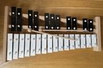 Glokenspiel 27 Note Wooden Frame Xylophone + 2 Wooden Mallets Aluminium Plates