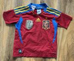 Spain 2010-11 Home Football Shirt Jersey Boys 3-4 Years Red adidas Short Sleeve