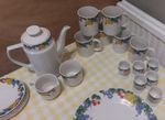 CROWN DYNASTY SUMMER FRUITS CHIANTI Dinner set, near complete, Vintage