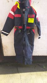 MULLION SEA SAILING SUIT, never worn, too small for a pork pie loving father!!