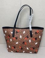 CW450 City Tote in Signature Canvas with Halloween New Outlet Shoulder Bag