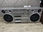 Philips D8614 Ghettoblaster Boombox Stereo Sounds Machine 1980s Vintage Faulty