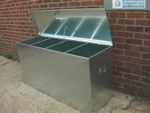 4 Compartment Metal Feed Bin/Stoarge Bin