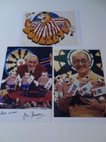 JIM BOWEN BULLSEYE TV SIGNED PRE-PRINT BENDY BULLY DARTS TV LEGEND 3 PHOTOS