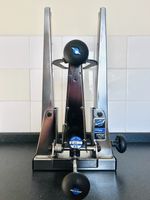 Park Tool TS-2.2 Professional Wheel Truing Stand – Excellent Condition