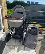 Kinderkraft Grey/Black Travel System Pushchair with Carrycot/Bassinet Seat Unit