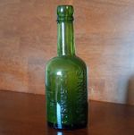 Strong & Co of Romsey Ltd green antique bottle early 1900s.