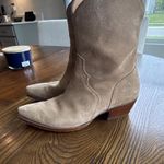 Tecovas Suede Cowboy Boots Dakota Women’s US 8.5B Desert Tan MPN D11-23 G