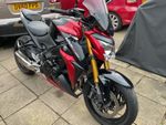 Suzuki GSX-s1000
