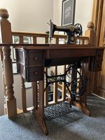 Antique Singer Sewing Machine Table C1919 Excellent Condition Vintage