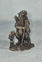 Tudor Mint Myth & Magic The Wizard of Spring Pewter Figurine