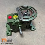 Worm Gearbox Speed Reducer 20:1 Foot & Flange Mount Unused
